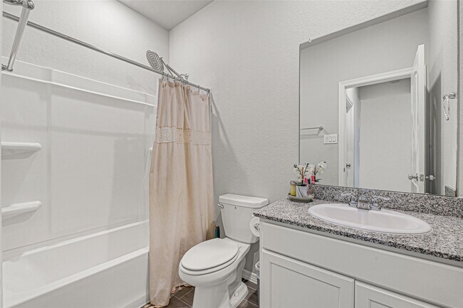 Building Photo - 25452 Northpark Lake Dr