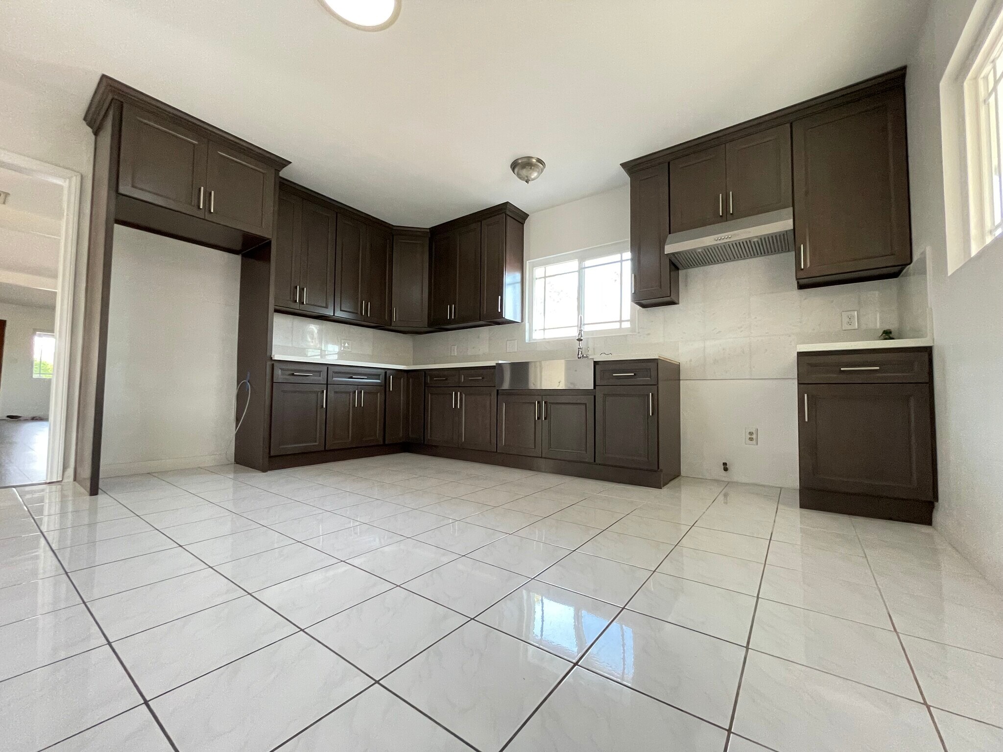 Building Photo - 3831 Drysdale Ave