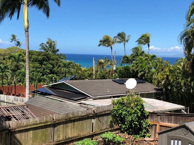 Building Photo - 5128 Lower Honoapiilani Rd