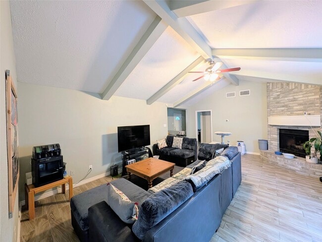 Building Photo - 2706 Orion Dr