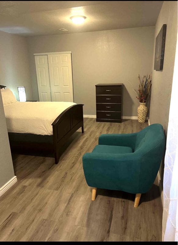 Building Photo - 4108 Liverpool St