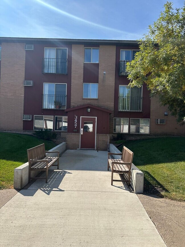 Building Photo - Two Bedroom