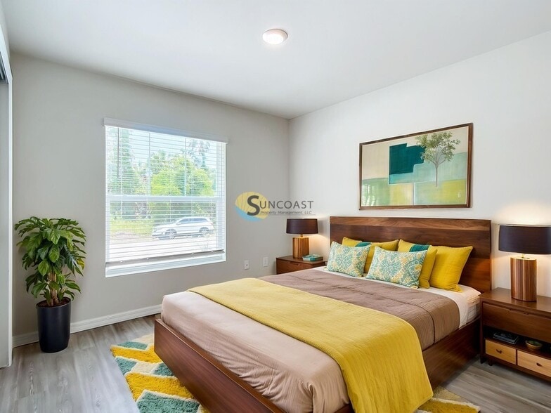 Building Photo - 6357 Spinnaker Blvd