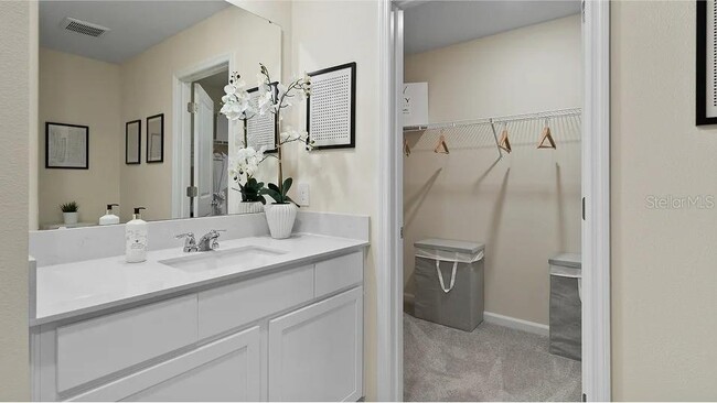 Building Photo - 1539 Jessica Blvd