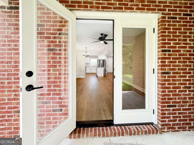 Building Photo - 417 Madison Ave