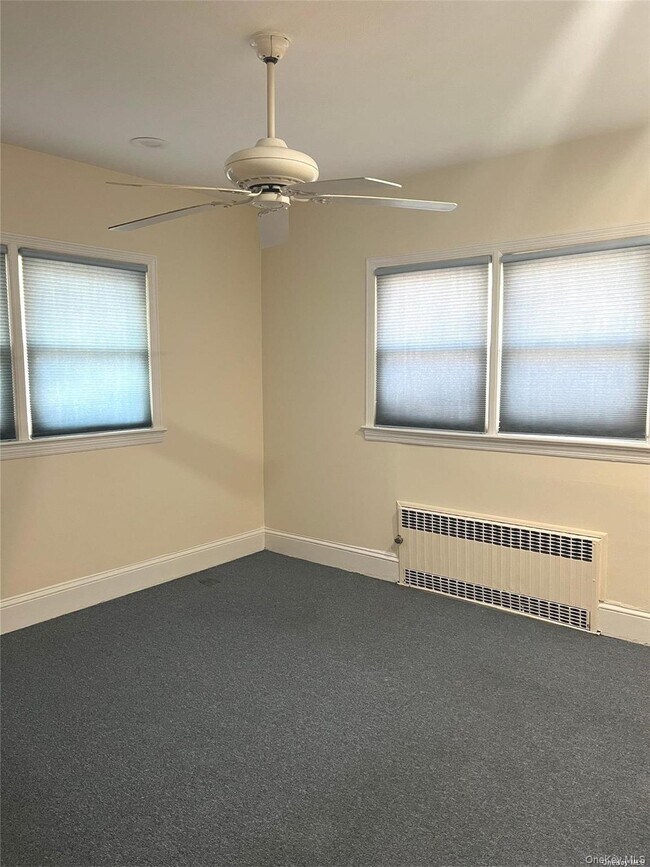 Building Photo - 307 Magnolia Blvd