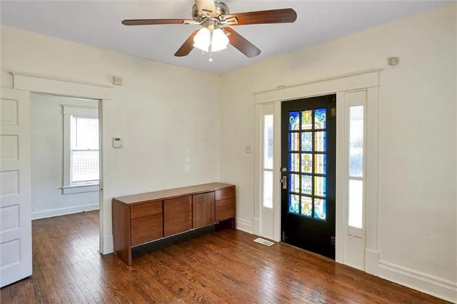 Building Photo - 4460 Francis St