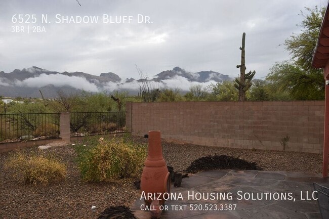 Building Photo - 6525 N Shadow Bluff Dr