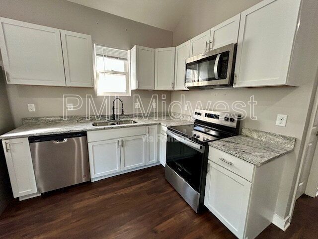 Building Photo - 1602 Quill St
