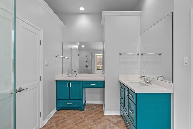 Building Photo - 4819 10 Sleep Ln