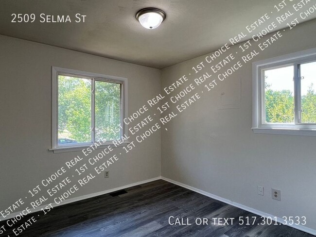 Building Photo - 2509 Selma St