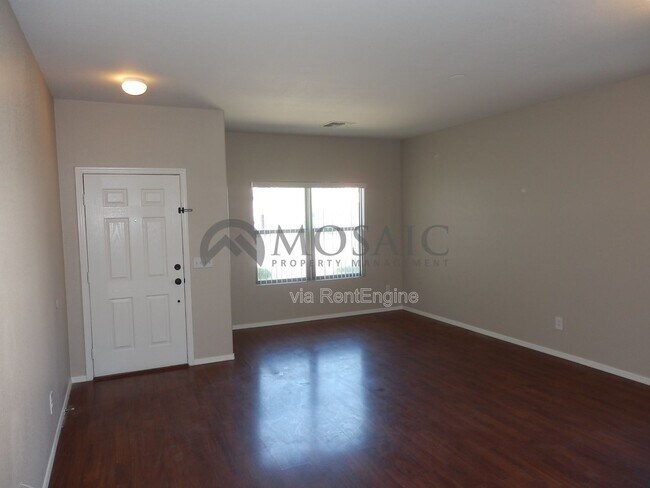Building Photo - 1167 S Fargo Ct