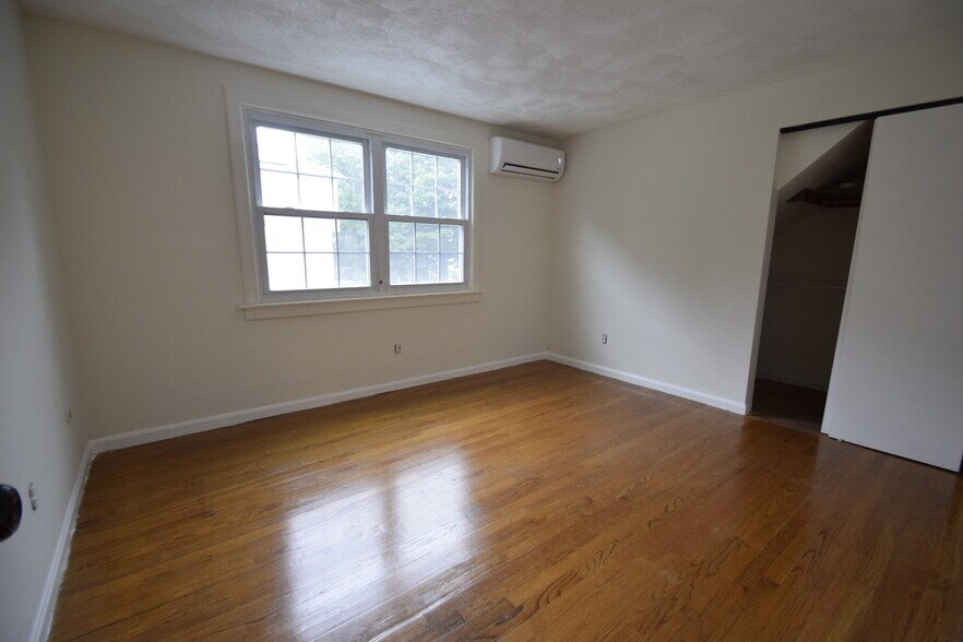 Building Photo - 1189 Boylston St