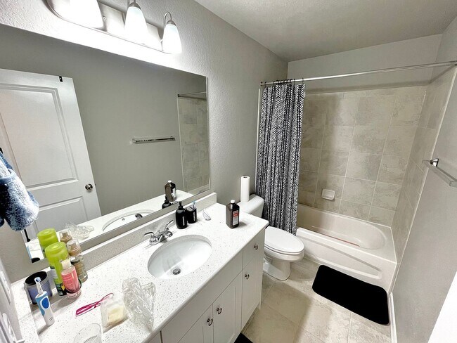 Building Photo - 7870 Bone Crk Pt