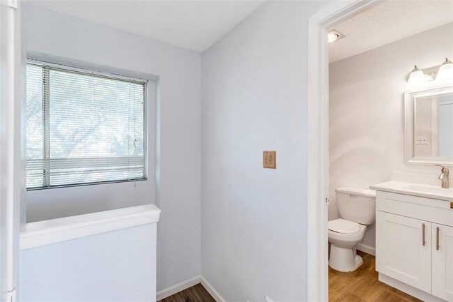 Building Photo - 9611 Bear Paw Trail