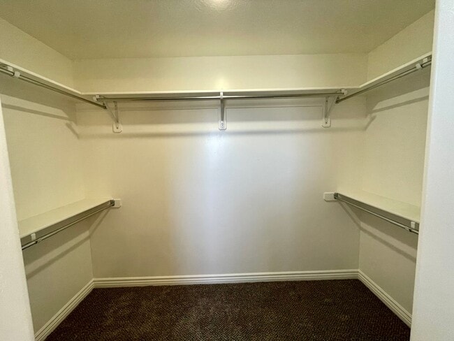 Building Photo - Adorable 3-Bedroom Townhome with 2-Car Garage in Cedar City