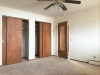 Two Closets - 2606-2608 Ardsley Cir