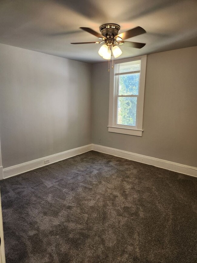 Building Photo - FOR RENT - NORFOLK 4BDRM / 2 BATH