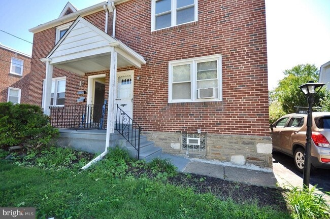 Building Photo - 8035 Pine Rd