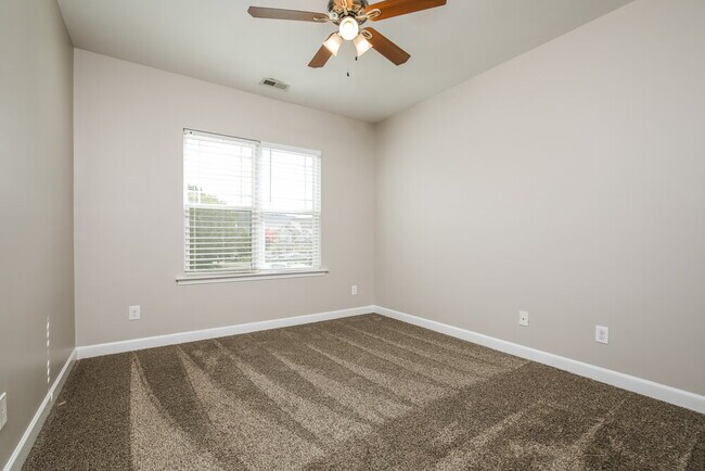 Building Photo - 150 Callahan Trail