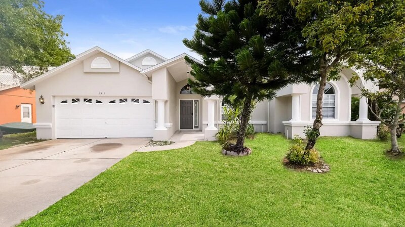 Building Photo - 7371 Box Elder Dr