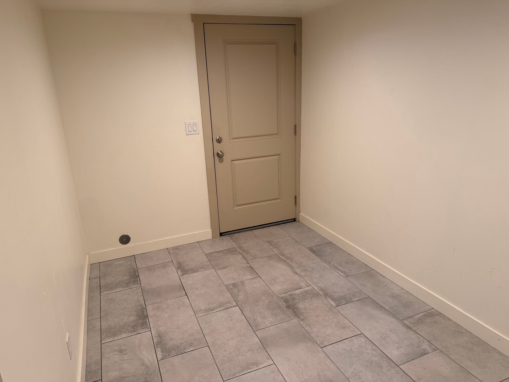 Building Photo - 7092 W Jayson Bend Dr