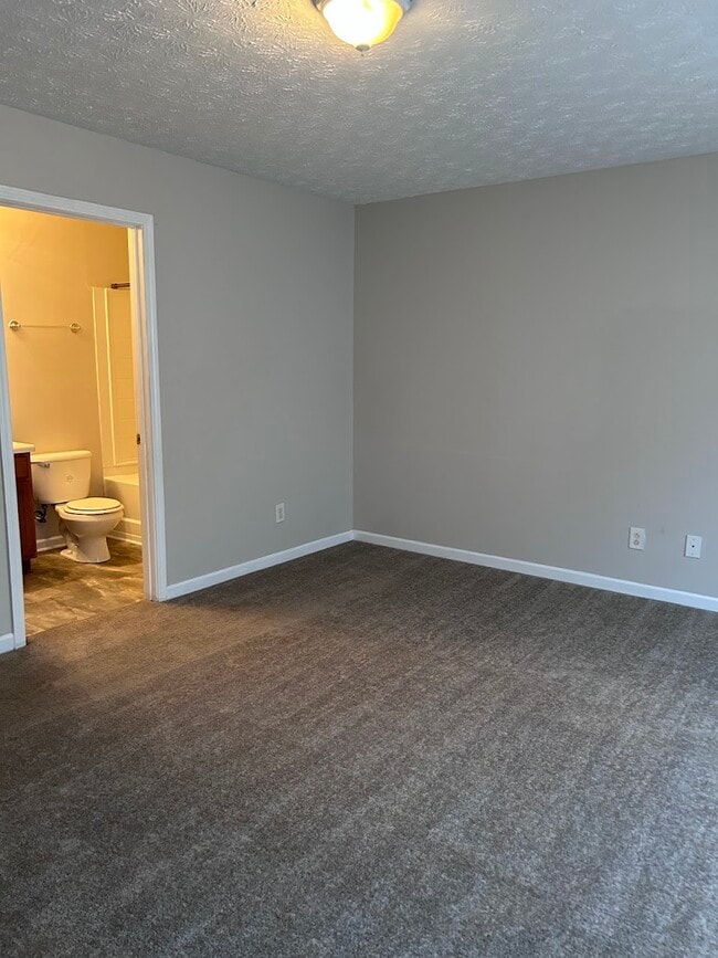 Building Photo - 1809 Thrasher Ct