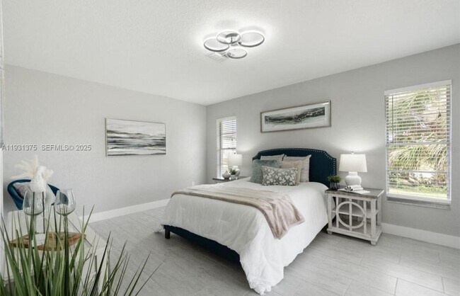 Building Photo - 7332 Mako Dr