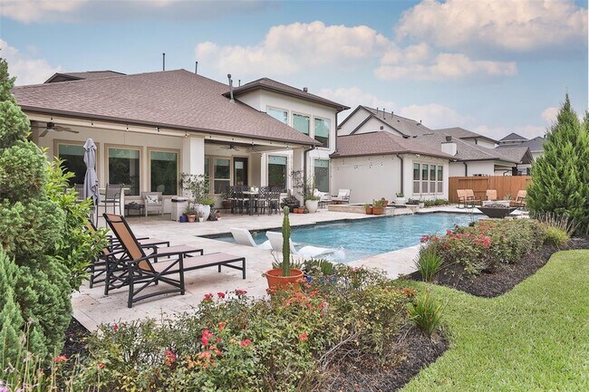 Building Photo - 13011 Mustang River Dr