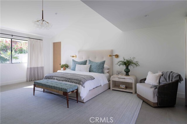 Building Photo - 72840 Cll De La Silla