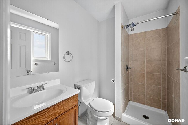 Building Photo - 15866 E Cornell Pl