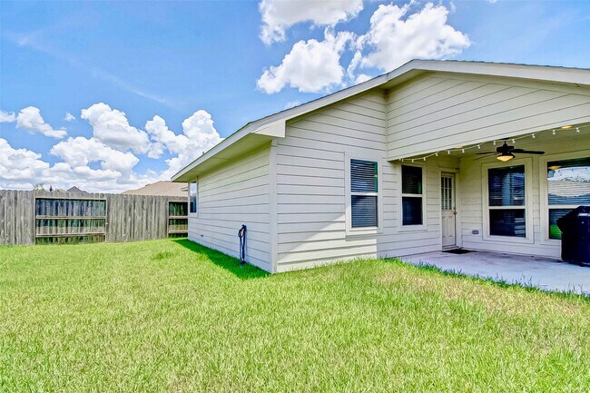 Building Photo - 18802 Majestic Vista Ln