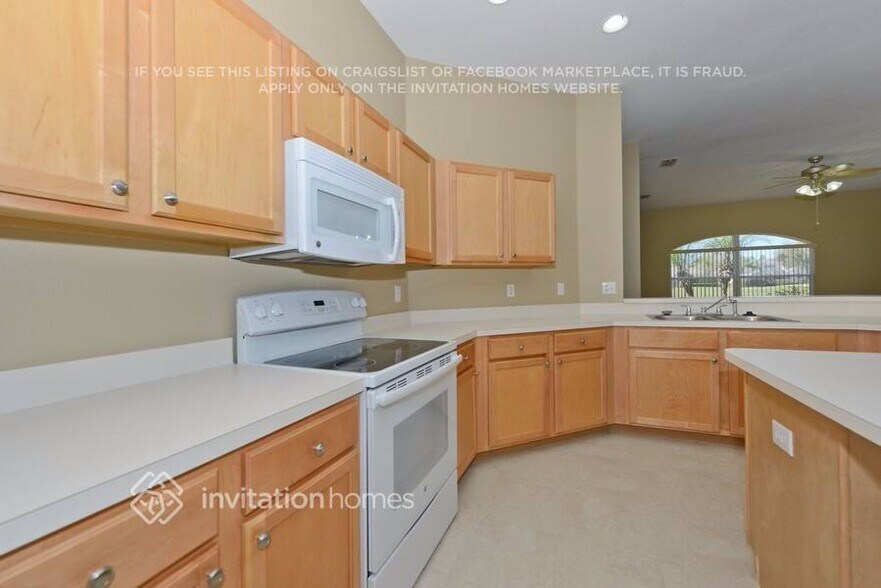 Building Photo - 5425 Bold Venture Pl