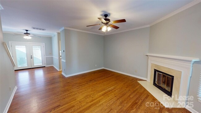 Building Photo - 414 Clarkson Green St