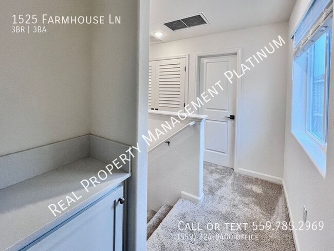 Building Photo - 1525 Farmhouse Ln