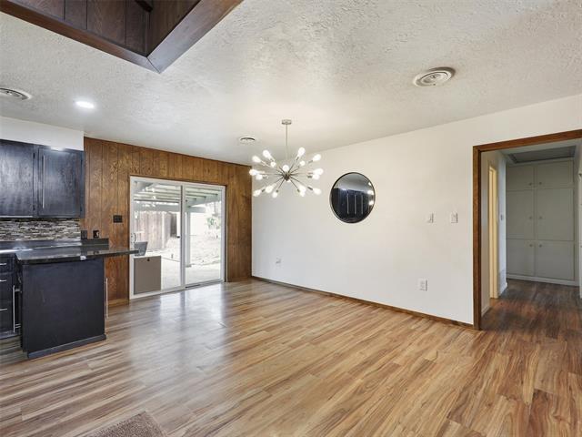 Building Photo - 1023 Piping Rock Ln