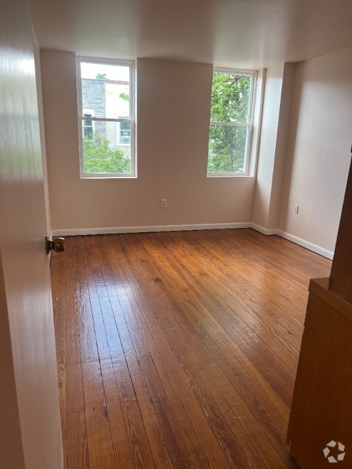 Building Photo - 405 W 23rd St