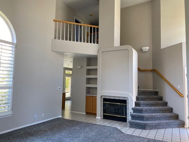 Building Photo - Antelope Run 3 bedroom home