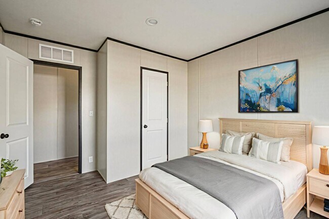 Building Photo - 1601 Swallowtail Dr