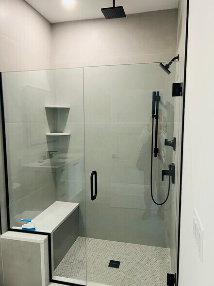 Building Photo - 28 South St