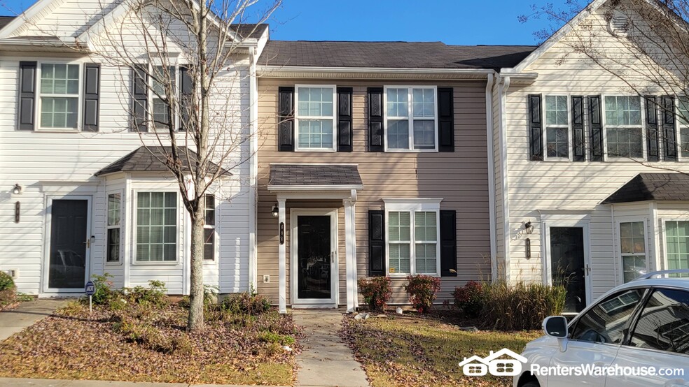 Primary Photo - 881 Crestwell Cir