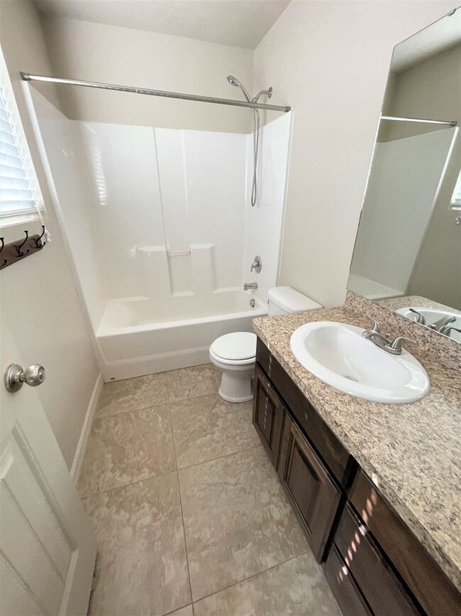 Building Photo - 3 Weeks Rent Free with June Move In! Beaut...