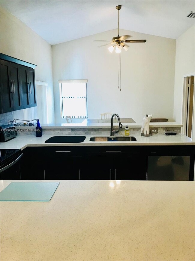 Building Photo - 15025 Brighton Ln