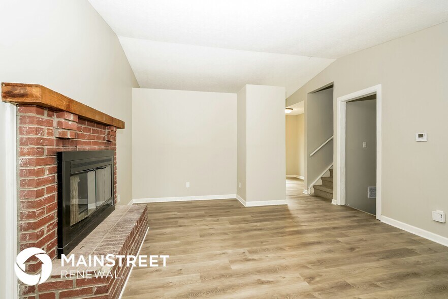 Building Photo - 1815 Keystone Lakes Dr