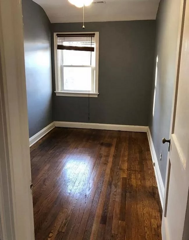 Building Photo - 3 Bedroom, 1.5 Bath Townhome in Towson
