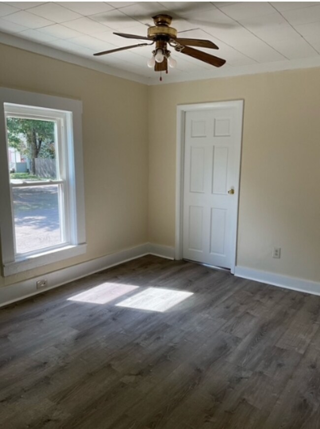 Building Photo - 27 Damon Ct