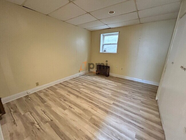 Building Photo - 1500 W Fred St