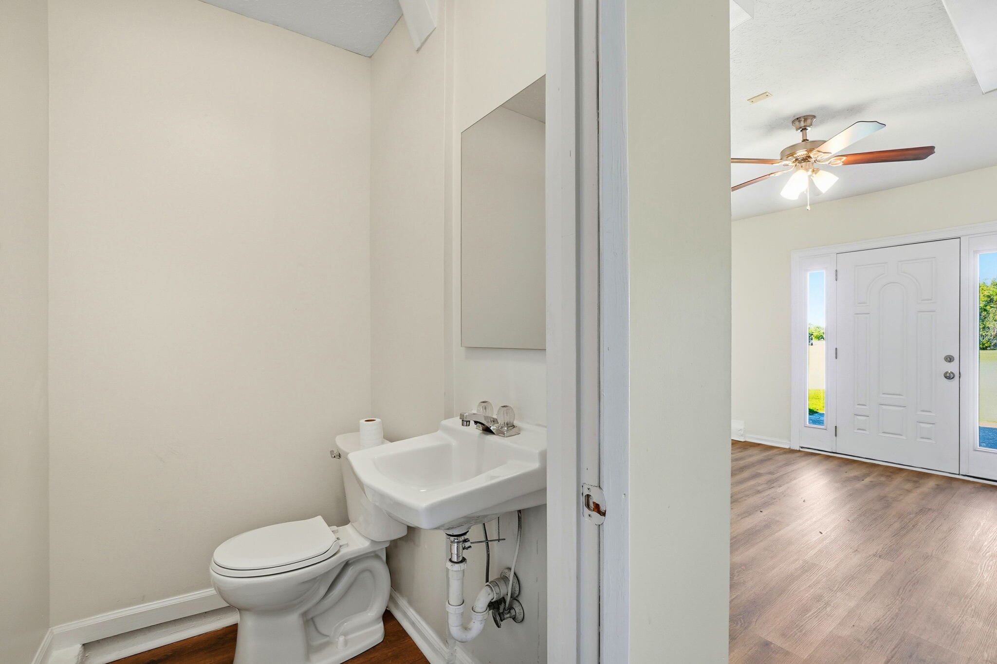 Building Photo - 2107 Geralo Ln