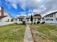 Building Photo - 226 Nevada St