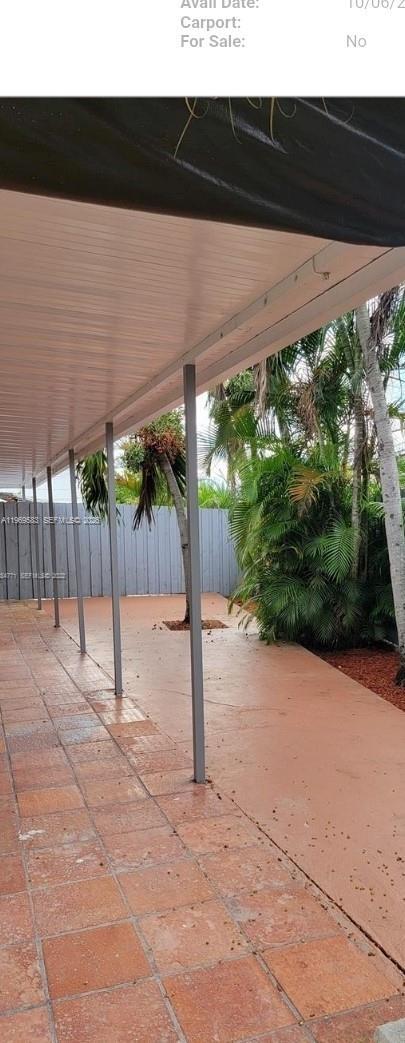 Building Photo - 10835 SW 41st Terrace